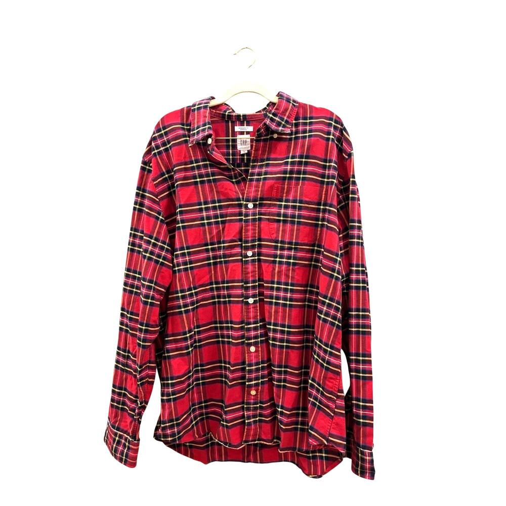 GAP Red Black Plaid Casual Button-Down Shirt